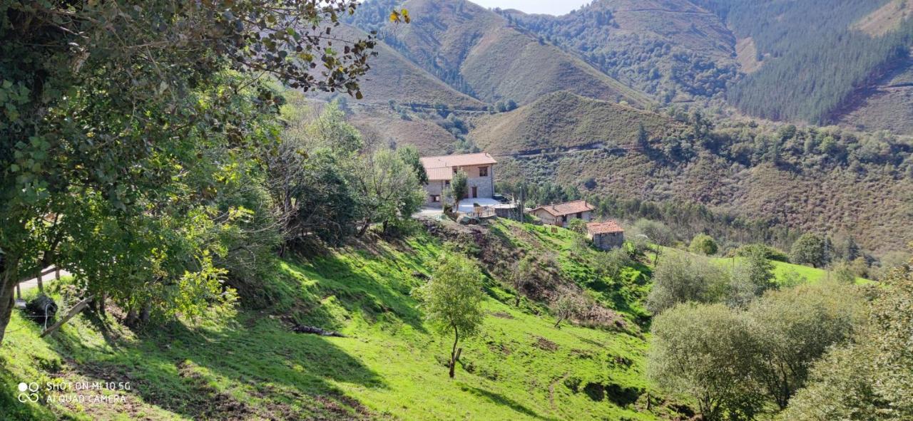 Hotel Granja Paraiso, Oasis Rural & Bienestar Onís Eksteriør bilde